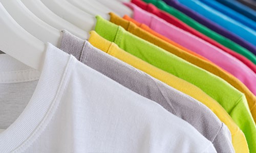 设计一个高效的服装连锁门店方案需要考虑哪些因素？
